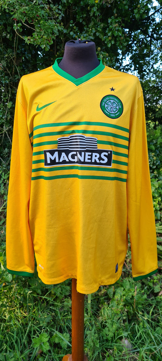 Vintage Celtic Jersey large