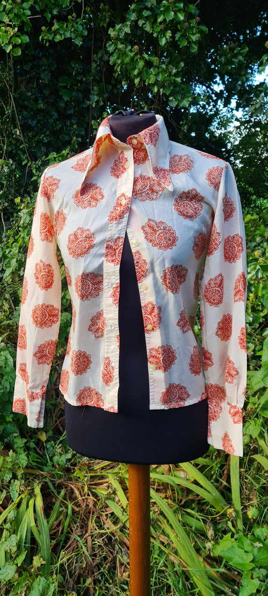 Vintage shirt size 8