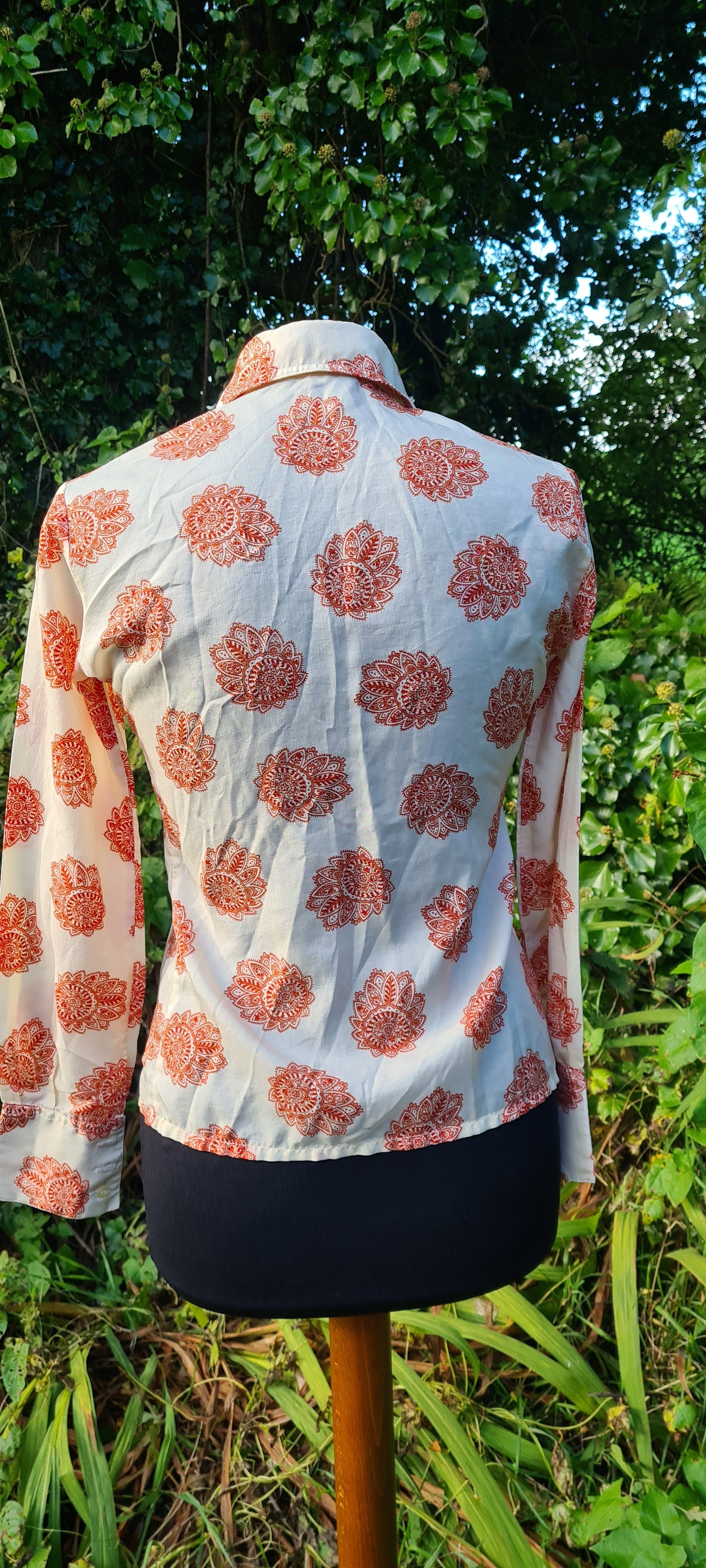 Vintage shirt size 8