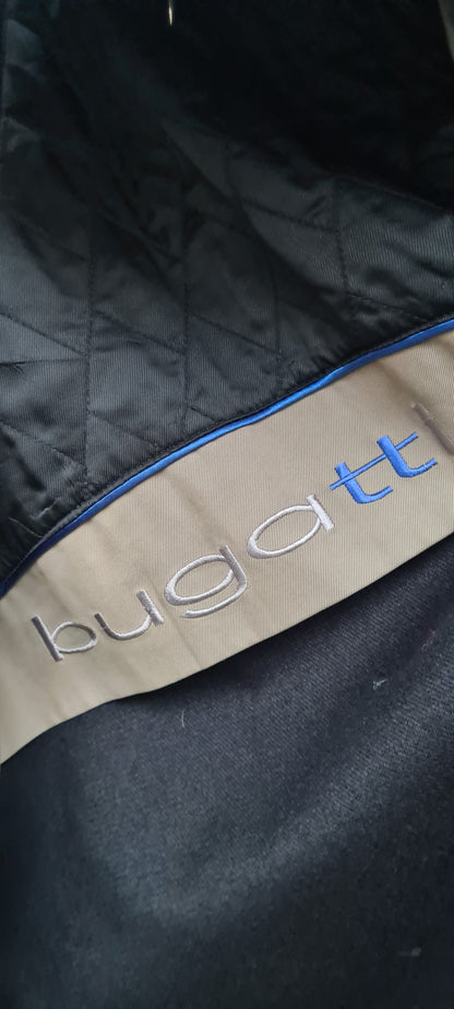 Bugatti vintage Trench size 18 ➕️